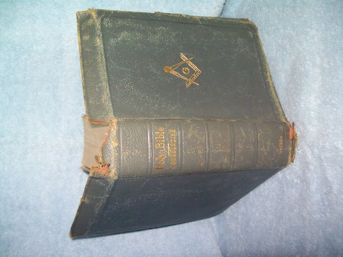 Box A98 005